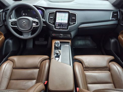 Used 2023 Volvo XC90 B6 Ultimate w/ Protection Package Premier AWD/4WD image 21
