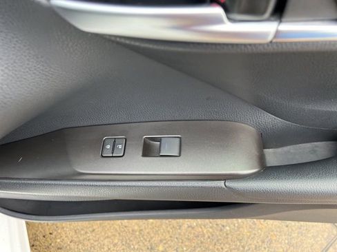 Used 2024 Toyota Camry SE image 49
