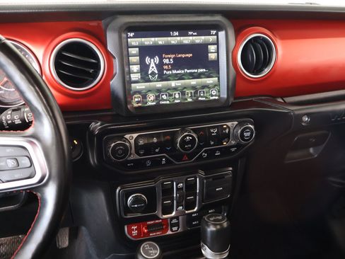 Used 2021 Jeep Wrangler Unlimited Rubicon AWD/4WD image 5