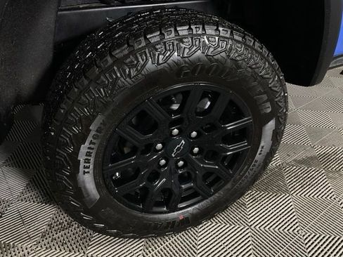 Used 2025 Chevrolet Colorado Trail Boss image 45