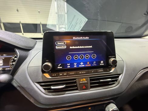 Used 2022 Nissan Altima 2.5 SV FWD image 28