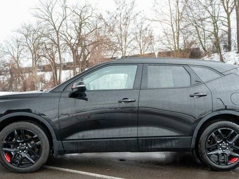 Used 2024 Chevrolet Blazer LT w/ Redline Edition AWD/4WD image 9
