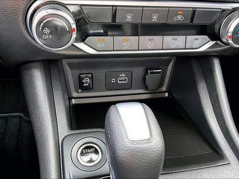 Certified 2025 Nissan Sentra S FWD image 15