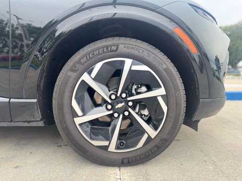Used 2024 Chevrolet Equinox EV LT w/ LPO, Trailering Package FWD image 16
