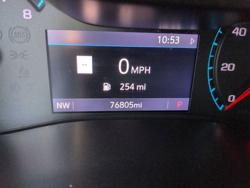 Used 2019 Chevrolet Colorado Z71 AWD/4WD image 16
