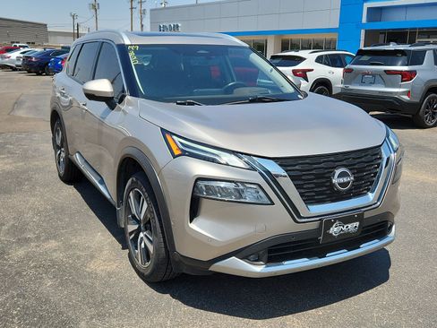 Used 2022 Nissan Rogue Platinum w/ Head-Up Display Package image 6