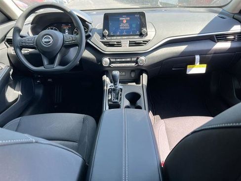 New 2025 Nissan Altima 2.5 S image 31