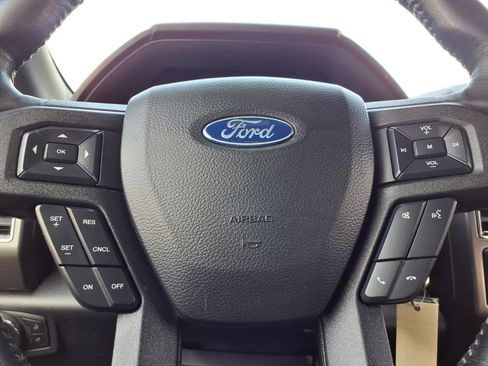 Used 2019 Ford F150 XLT w/ Equipment Group 302A Luxury image 17