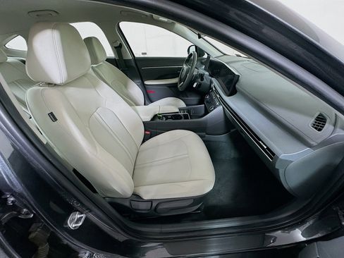 Used 2024 Hyundai Sonata SEL FWD image 30