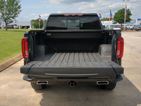 Used 2020 GMC Sierra 1500 AT4 w/ AT4 Premium Package AWD/4WD image 24