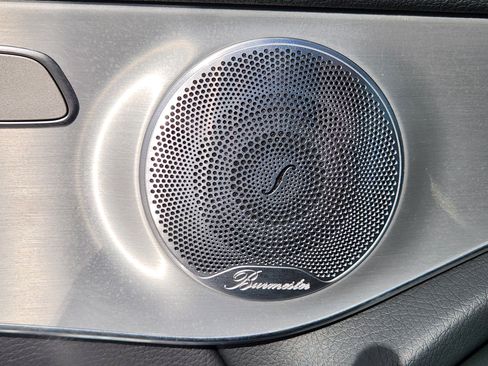 Certified 2019 Mercedes-Benz GLC 300 image 24