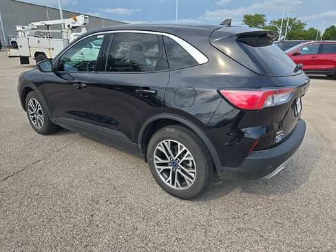 Used 2022 Ford Escape SEL w/ Technology Package AWD/4WD image 5