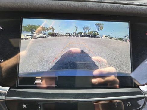 Used 2024 Cadillac XT6 Premium Luxury FWD image 26