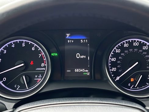 Used 2022 Toyota Camry SE w/ Audio Upgrade Package FWD image 21