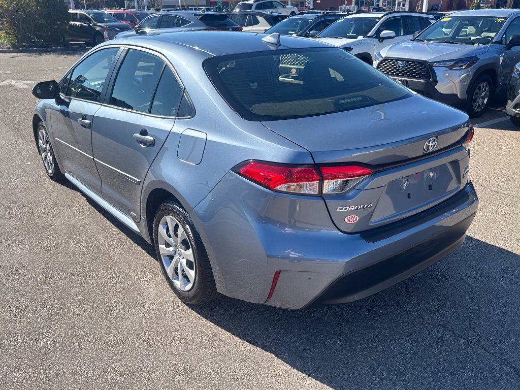 Used 2026 Toyota Corolla LE AWD/4WD image 5