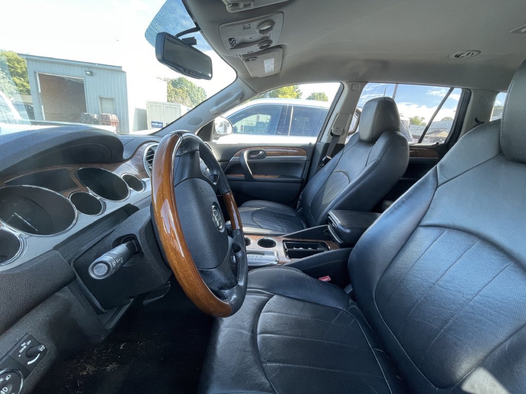 Used 2011 Buick Enclave CXL AWD/4WD image 8