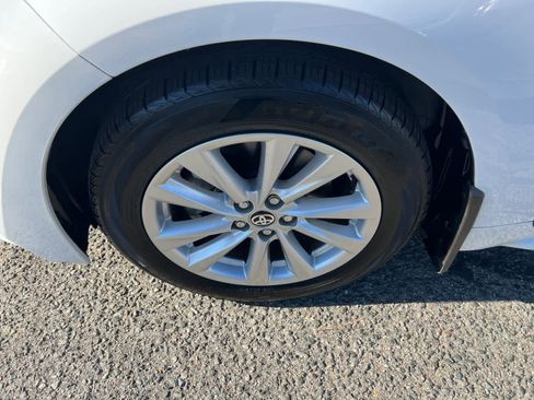 Used 2023 Toyota Corolla LE image 10