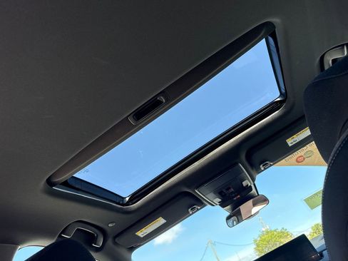 Used 2023 Honda Accord Sport image 7