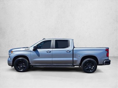 Used 2024 Chevrolet Silverado 1500 RST AWD/4WD image 9