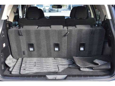 Certified 2023 Subaru Ascent Premium w/ Convenience Package image 24