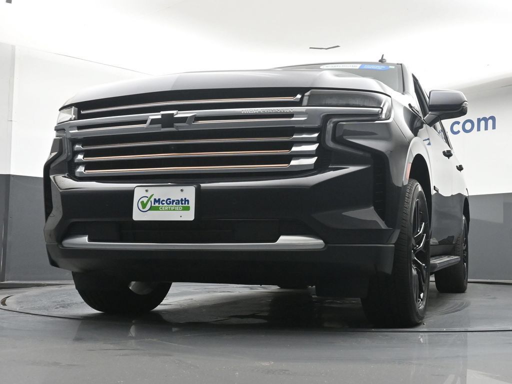 Used 2024 Chevrolet Tahoe High Country AWD/4WD image 7