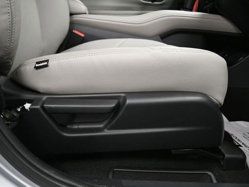 Used 2021 Honda HR-V LX image 26