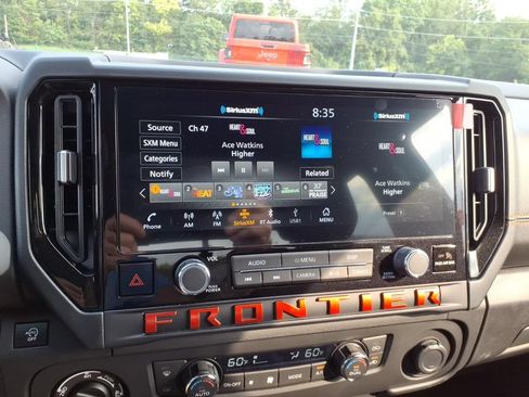 Used 2026 Nissan Frontier PRO-4X w/ Pro-4x Convenience Package AWD/4WD image 12