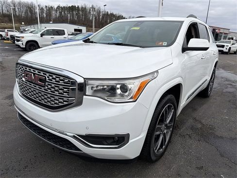 Used 2019 GMC Acadia Denali image 10