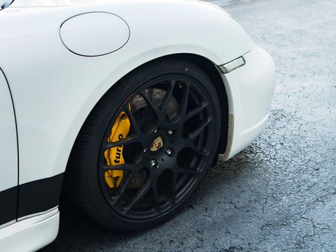 Used 2007 Porsche Cayman RWD image 11