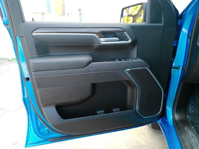 Used 2026 Chevrolet Silverado 1500 RST AWD/4WD image 13