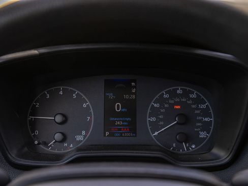 Used 2023 Toyota Corolla LE FWD image 15