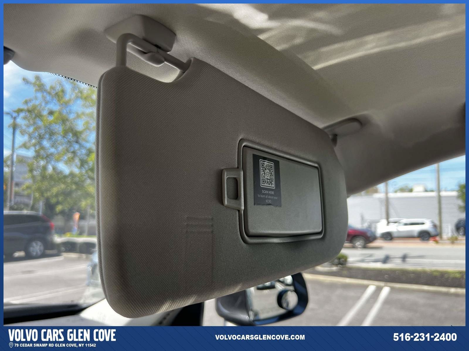 Used 2025 Volvo XC90 B6 Plus w/ Protection Package AWD/4WD image 34