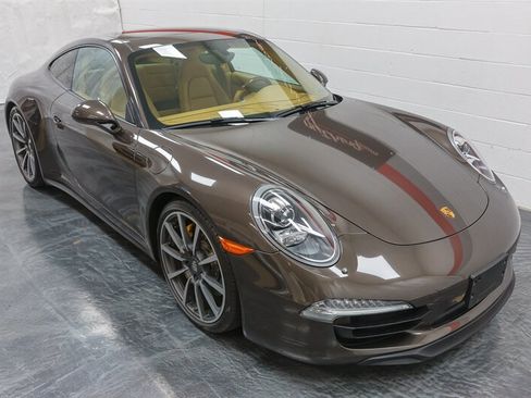 Used 2014 Porsche 911 Carrera 4S AWD/4WD image 35
