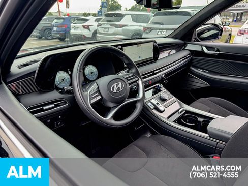 Used 2025 Hyundai Palisade Calligraphy AWD/4WD image 11