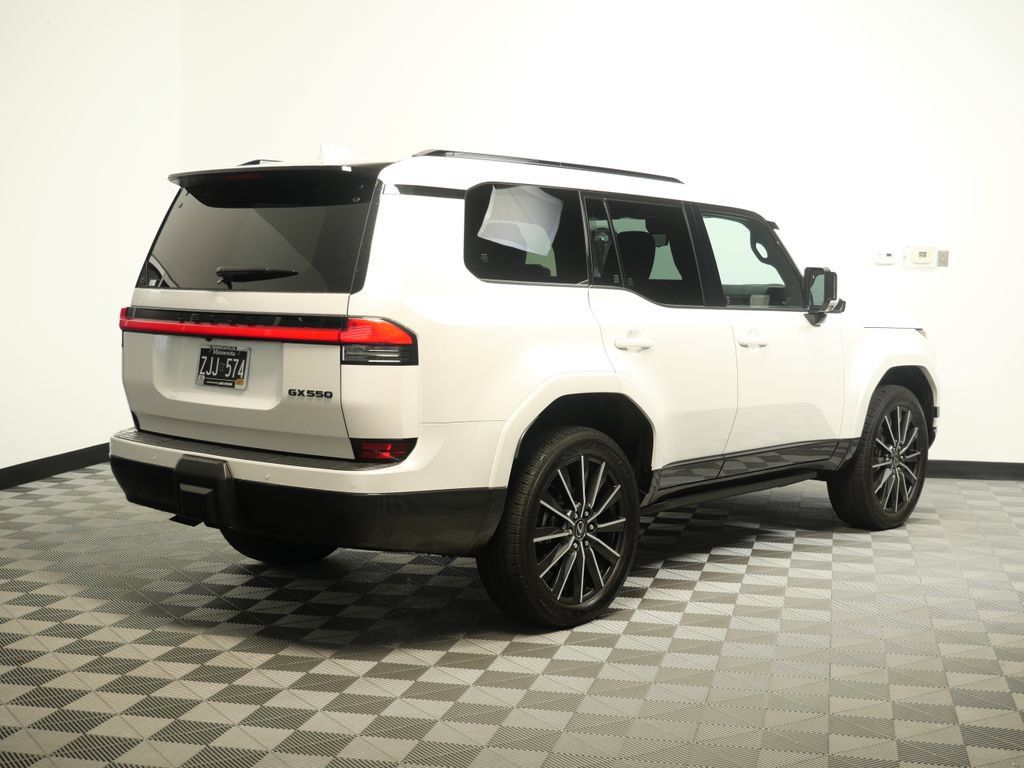 Certified 2024 Lexus GX 550 w/ Accessory Package (Z1) AWD/4WD image 8