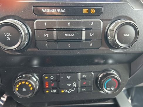 Used 2022 Ford F350 XLT w/ XLT Premium Package image 21