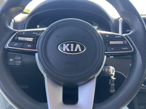 Used 2020 Kia Sportage LX FWD image 20