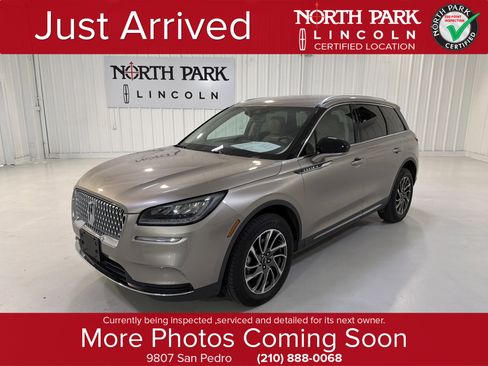 Used 2020 Lincoln Corsair FWD w/ Equipment Group 101A image 1