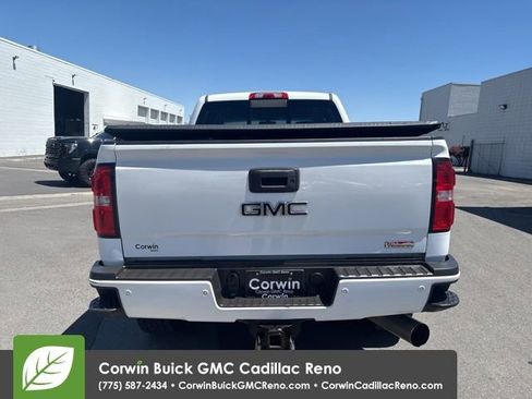 Used 2019 GMC Sierra 3500 SLT w/ All-Terrain HD Package AWD/4WD image 7