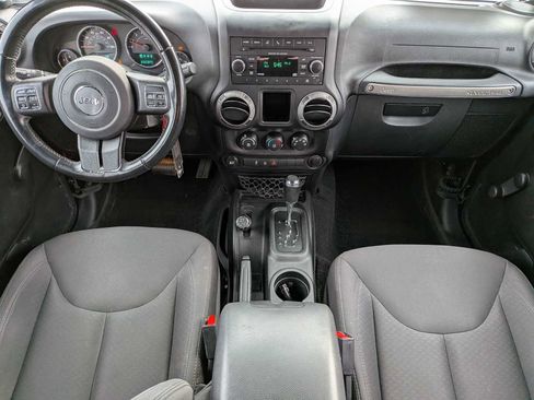 Used 2016 Jeep Wrangler Unlimited Sport w/ Connectivity Group image 14