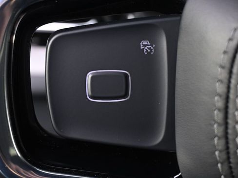 New 2026 Lincoln Navigator Reserve AWD/4WD image 30