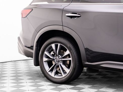 Certified 2023 INFINITI QX60 Luxe w/ Vision Package AWD/4WD image 30