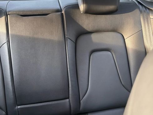 Used 2011 Audi A5 2.0T Premium Plus image 38