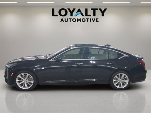 Used 2025 Cadillac CT5 Premium Luxury image 2