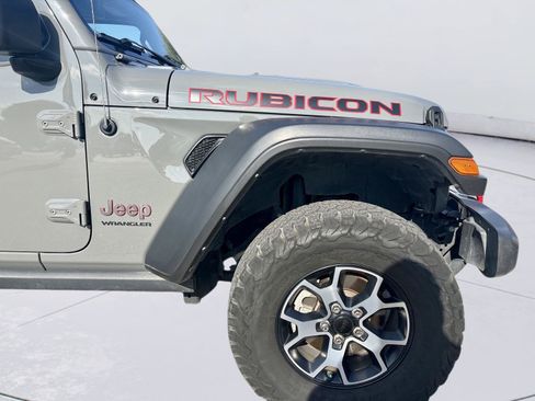 Used 2022 Jeep Wrangler Rubicon AWD/4WD image 11