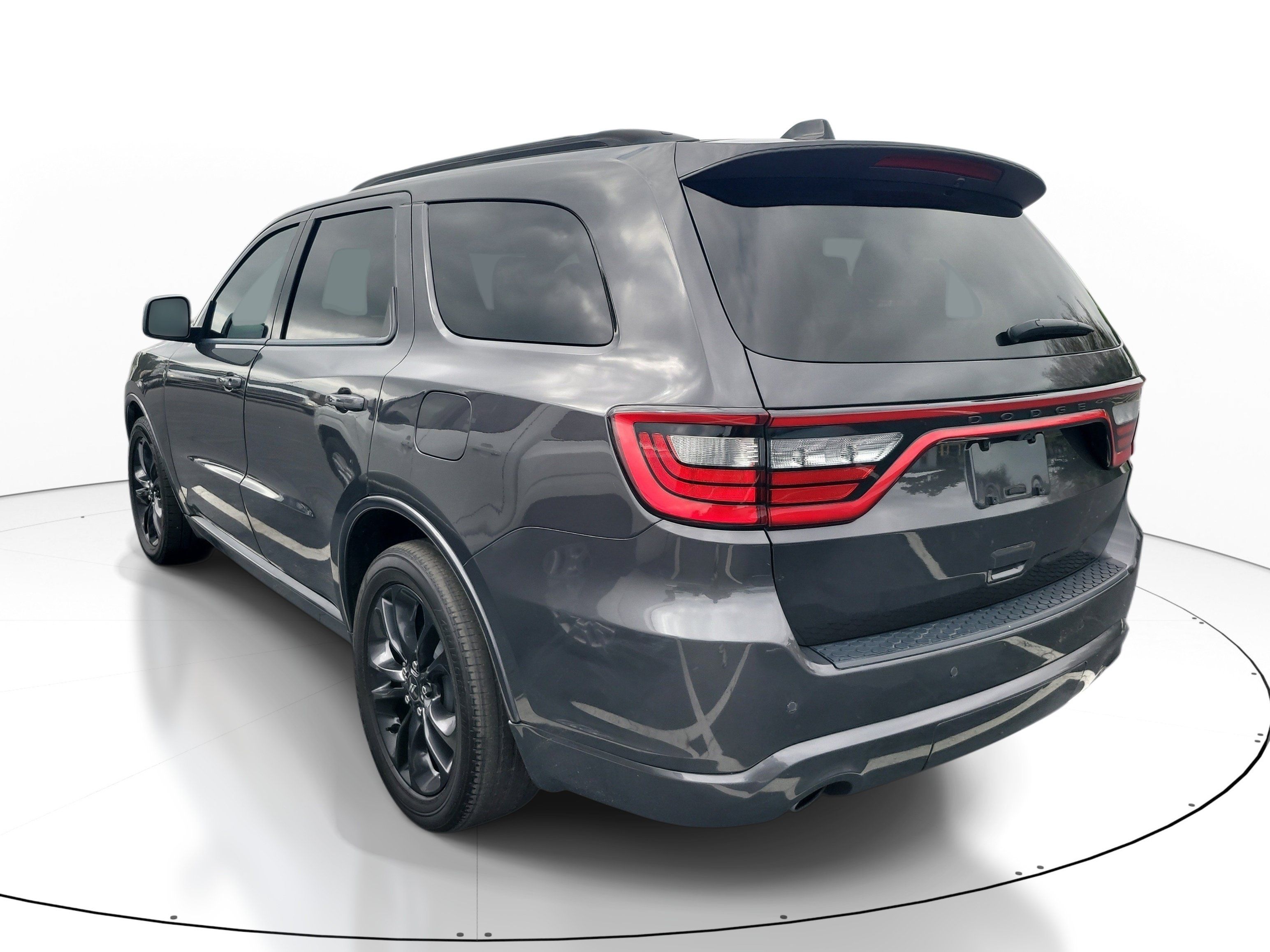Used 2025 Dodge Durango GT w/ Blacktop Package RWD image 6