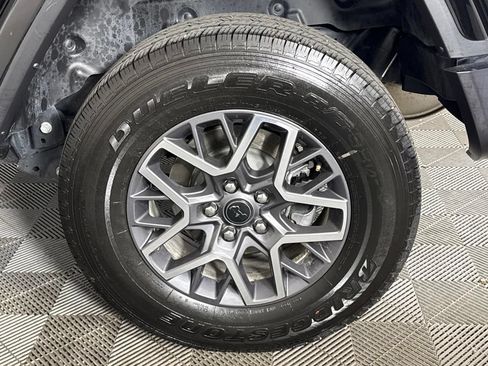 Certified 2025 Jeep Wrangler Unlimited Sahara AWD/4WD image 45