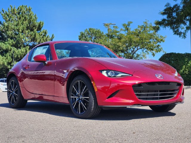 New 2026 MAZDA MX-5 Miata RF Grand Touring w/ Weather Package RWD image 2