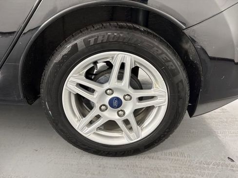 Used 2019 Ford Fiesta SE FWD image 5