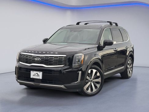 Used 2020 Kia Telluride S w/ S 8 Passenger Seating Package FWD image 2